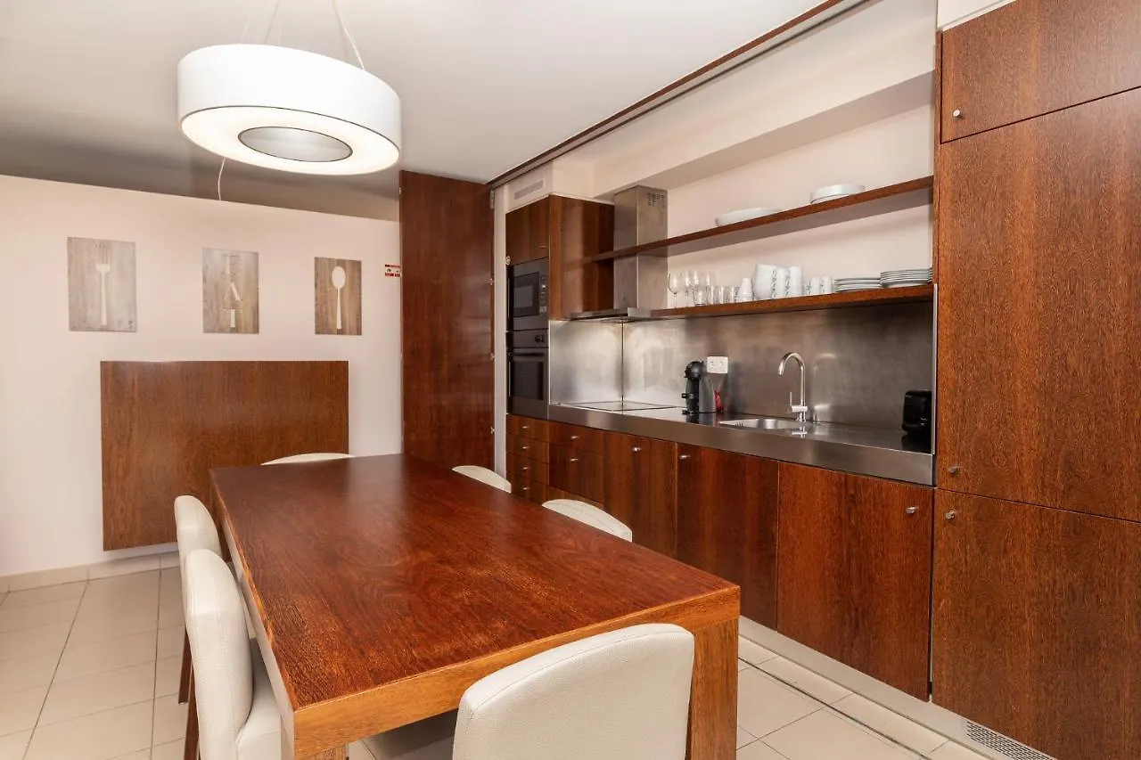 Apartamentos Vila Das Lagoas - Salgados Guia  Apartment