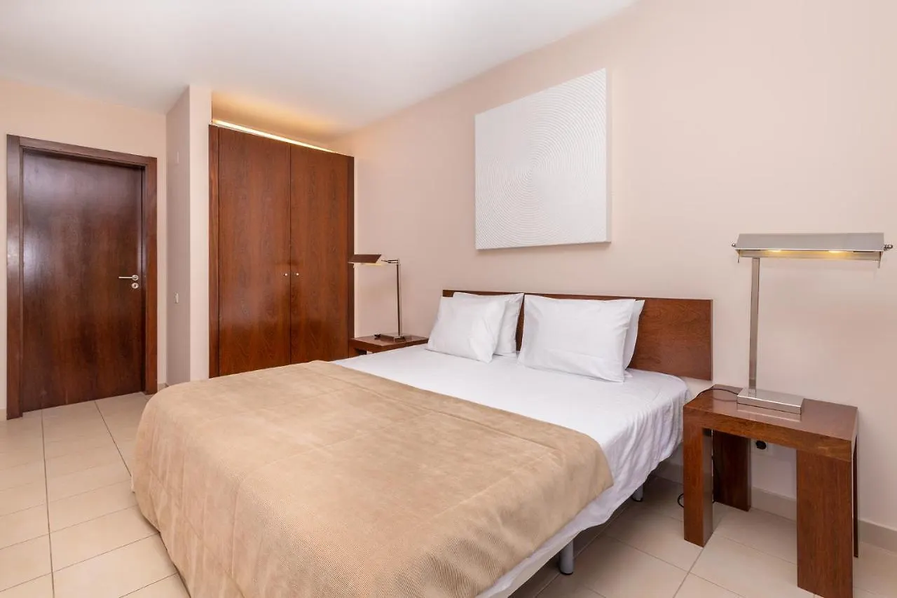 Apartamentos Vila Das Lagoas - Salgados Guia  0*, Guia (Faro) Portugal